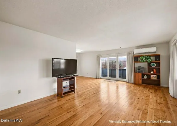 $469,900 | 59 Joan Drive, Pittsfield, MA 01201