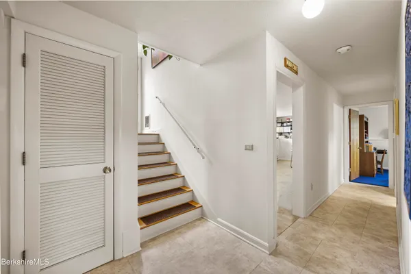 $469,900 | 59 Joan Drive, Pittsfield, MA 01201