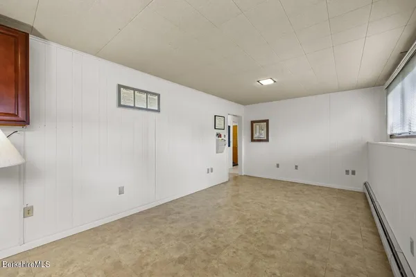 $469,900 | 59 Joan Drive, Pittsfield, MA 01201