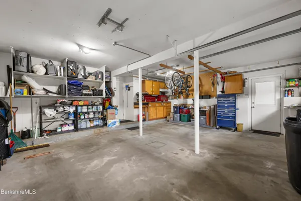 $469,900 | 59 Joan Drive, Pittsfield, MA 01201