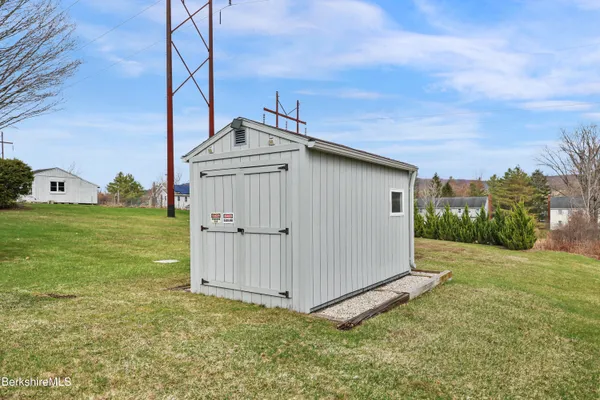 $469,900 | 59 Joan Drive, Pittsfield, MA 01201