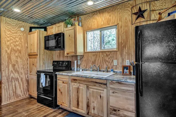 $1,275 | 13382 Highway 110, Tyler, TX 75707