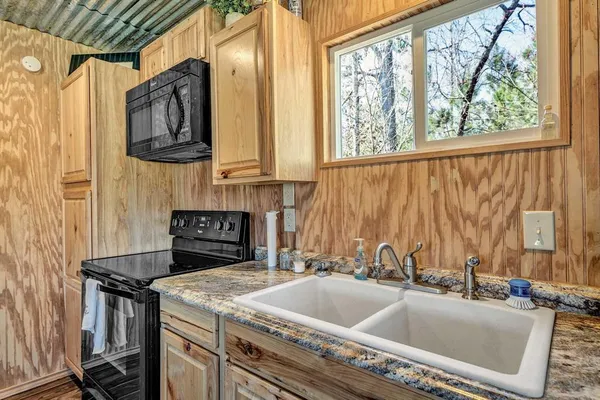 $1,275 | 13382 Highway 110, Tyler, TX 75707