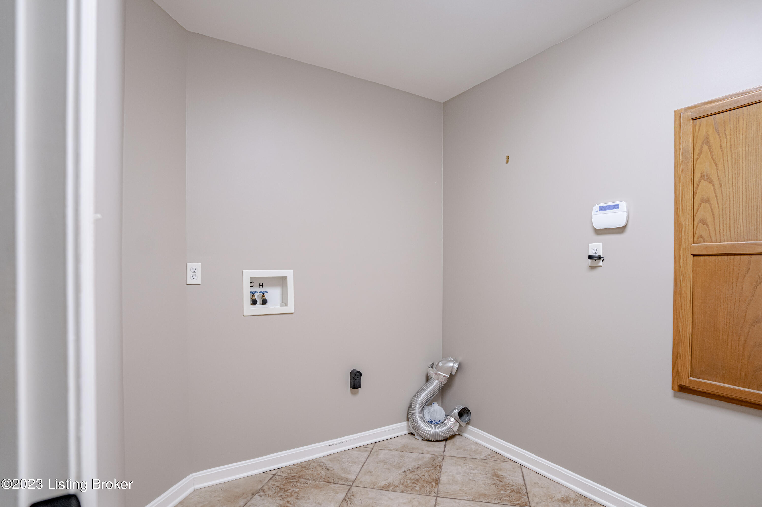 1039 Stapleton Road Shelbyville, KY 40065 - Photo 68 of 98 DSC05391