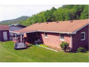 1046 Gap Creek Road Elizabethton, TN 37643 - Photo 2 of 9 Photo 2