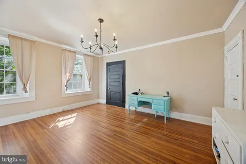 $359,900 | 212 West 24th Street, Chester, PA 19013