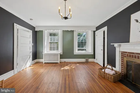 $359,900 | 212 West 24th Street, Chester, PA 19013