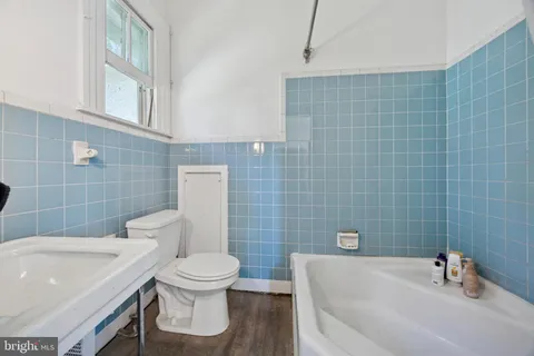 $359,900 | 212 West 24th Street, Chester, PA 19013