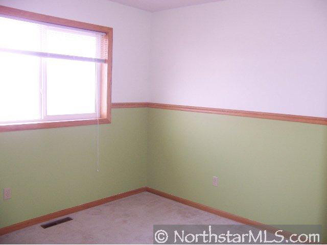 6083 Mill Run Road Monticello, MN 55362 - Photo 7 of 9 Gallery Image 7