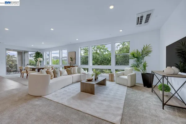 $1,598,888 | 5700 Central Parkway, Unit 202, Dublin, CA 94568