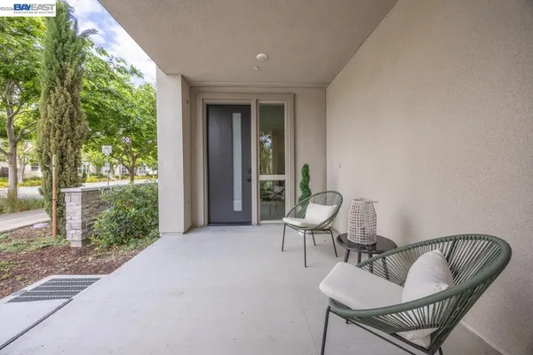 $1,598,888 | 5700 Central Parkway, Unit 202, Dublin, CA 94568