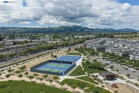 $1,598,888 | 5700 Central Parkway, Unit 202, Dublin, CA 94568