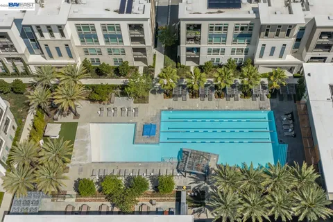 $1,598,888 | 5700 Central Parkway, Unit 202, Dublin, CA 94568