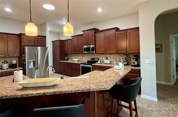 $445,000 | 10977 Southeast 169th Lane, Summerfield, FL 34491