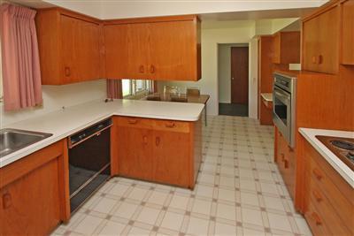 2616 Rambling Road Kalamazoo, MI 49008 - Photo 2 of 17 Additional Photo