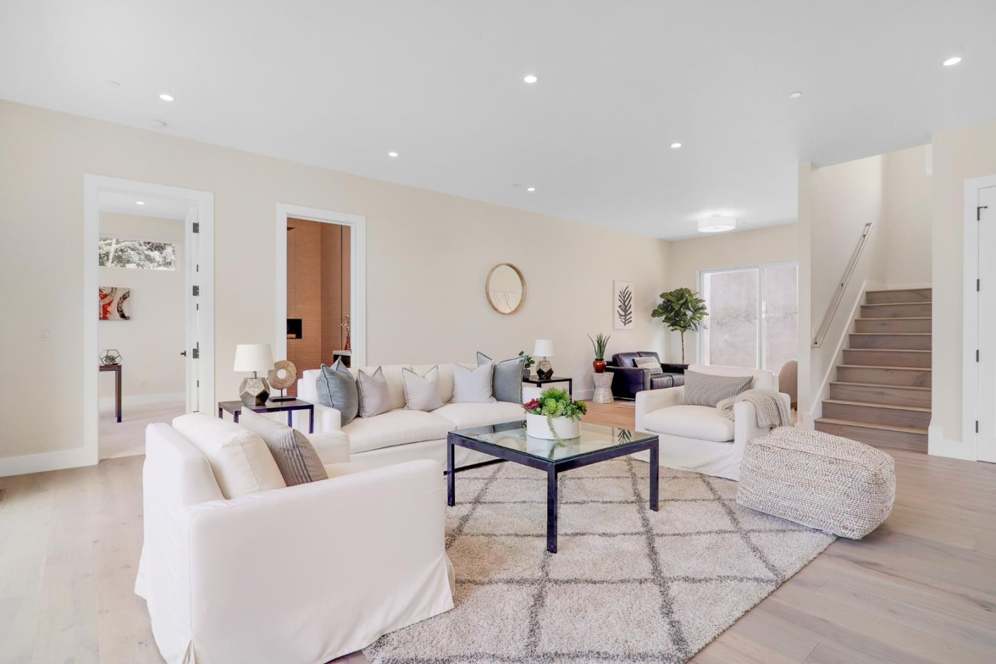 428 San Pablo Terrace Pacifica, CA 94044 - Photo 19 of 43 a living room with furniture