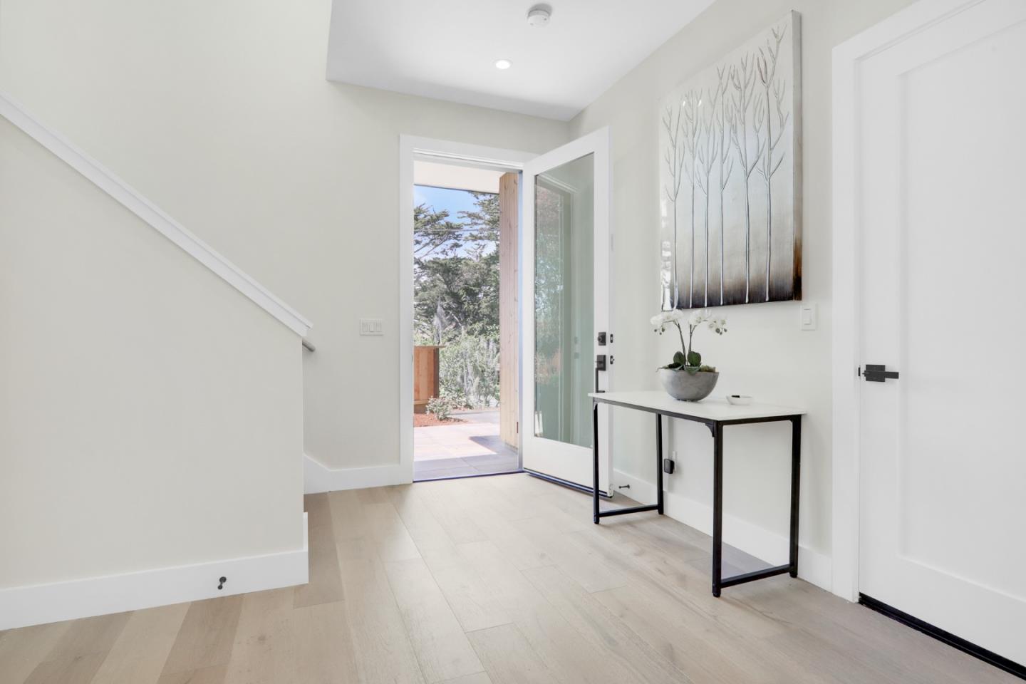 428 San Pablo Terrace Pacifica, CA 94044 - Photo 7 of 43 a view of utility room