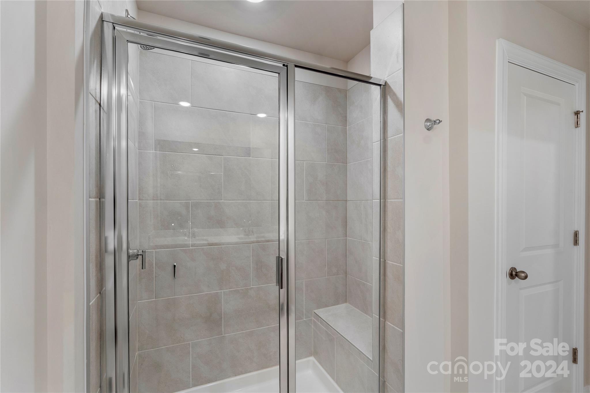 3008 Summit Oaks Road Charlotte, NC 28269 - Photo 32 of 44