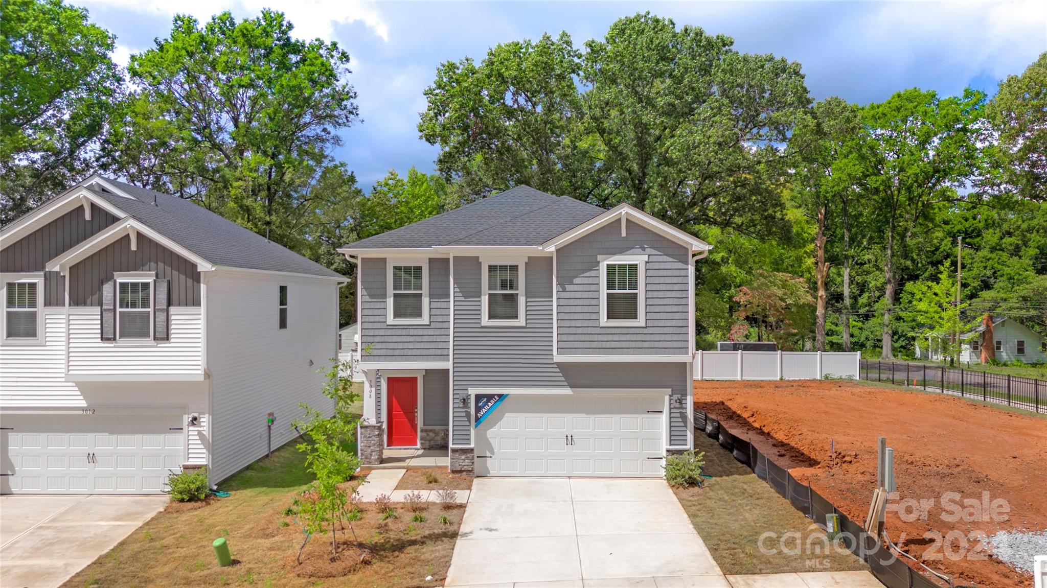 3008 Summit Oaks Road Charlotte, NC 28269 - Photo 5 of 44