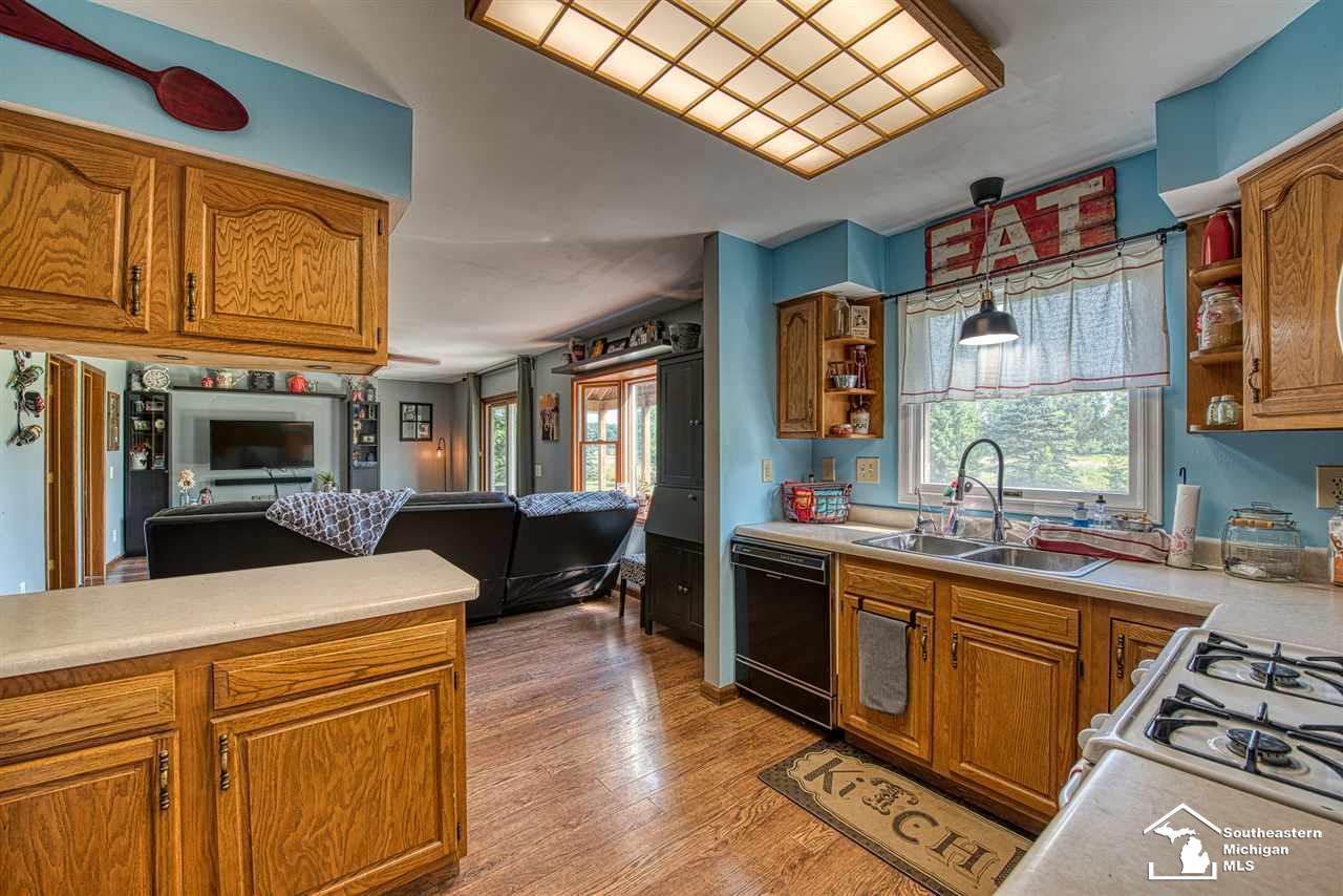 5533 Bluebush Road Monroe, MI 48162 - Photo 6 of 25 Gallery Image 6