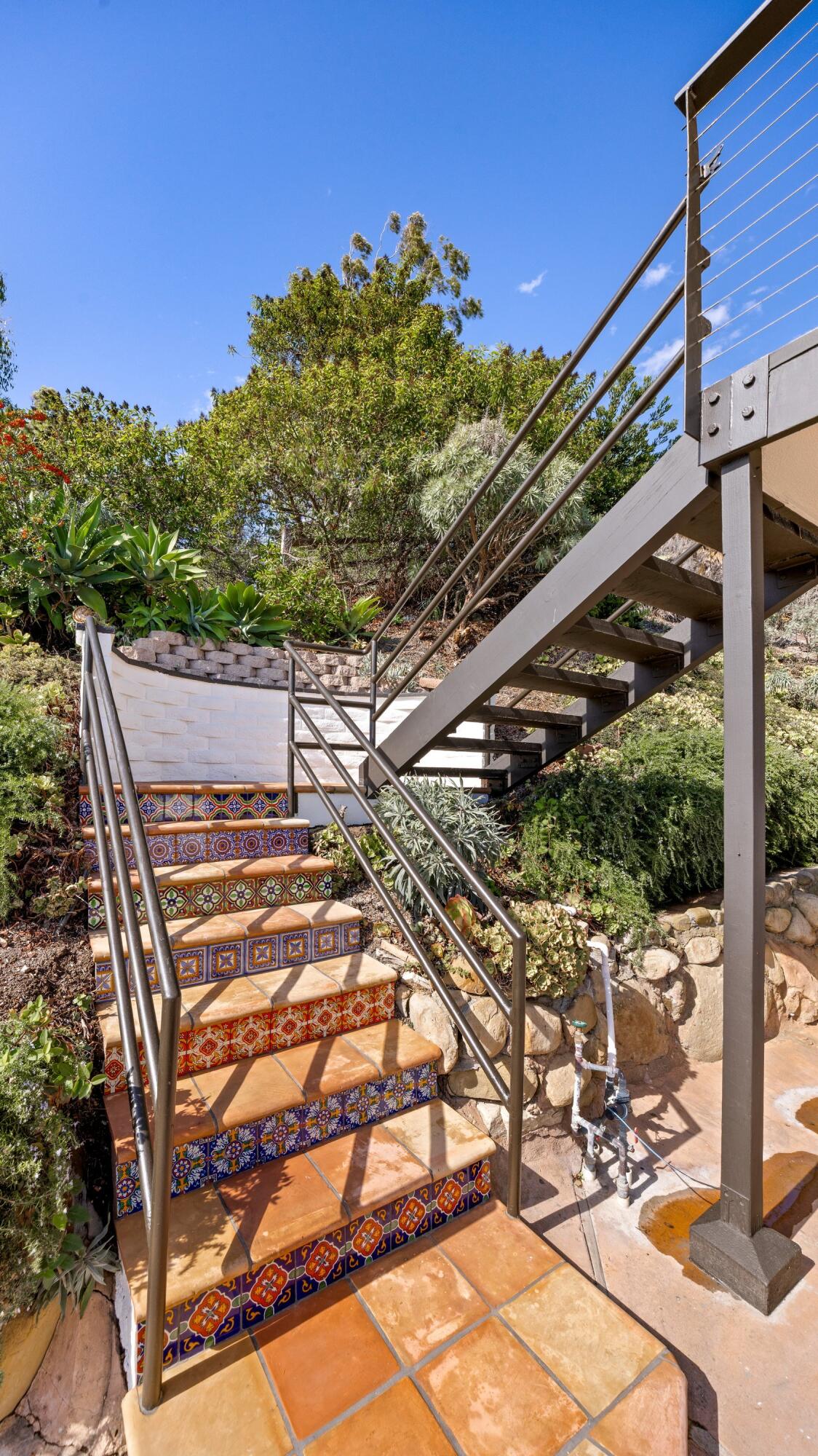 128 Las Alturas Road Santa Barbara, CA 93103 - Photo 29 of 34 a view of an outdoor space