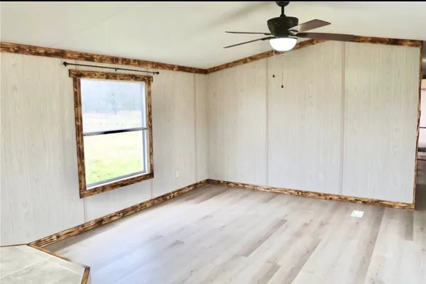 $1,425 | 15607 Atwood Lane, Crosby, TX 77532