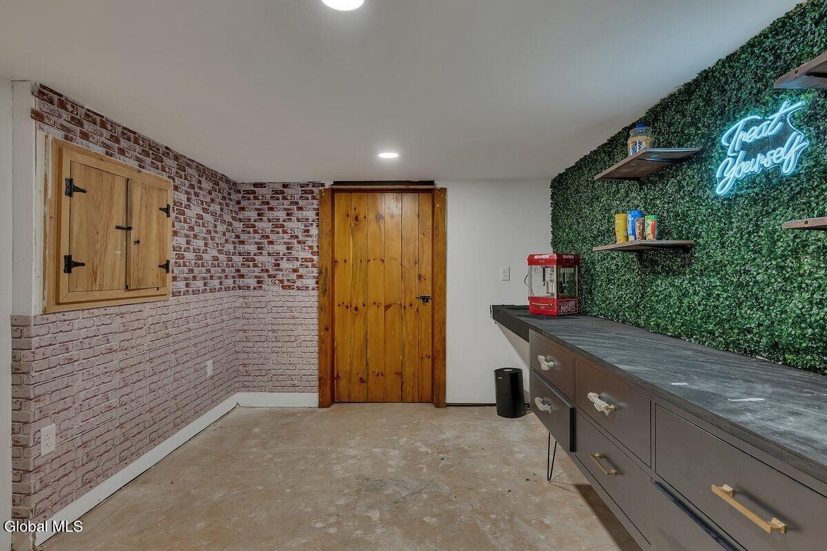 102 Combs Road Thurman, NY 12885 - Photo 49 of 65 P1585708 (1)