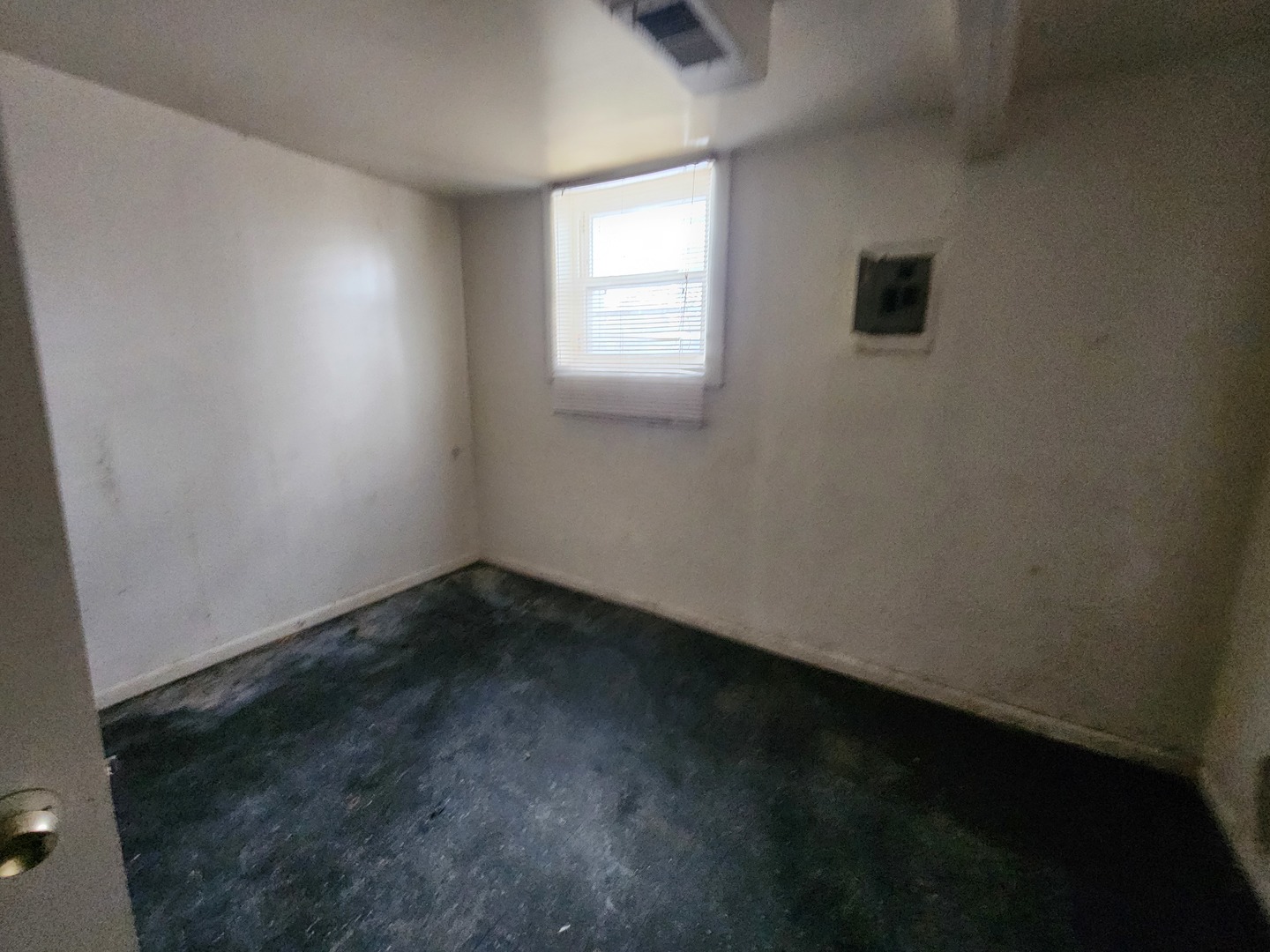 6717 South Rhodes Avenue Chicago, IL 60637 - Photo 10 of 12 Gallery Image 10