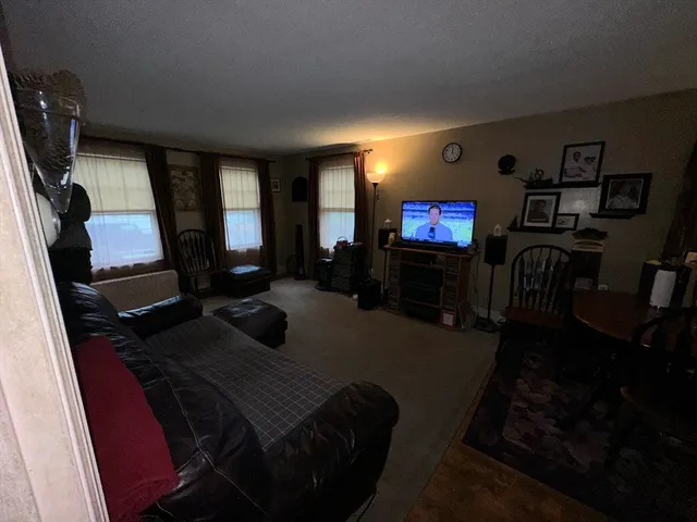 $275,000 | 142 Morton Street, West Springfield, MA 01089