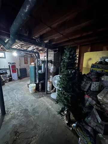 $275,000 | 142 Morton Street, West Springfield, MA 01089