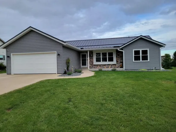 $474,000 | 108 Baron Road, Mukwonago, WI 53149