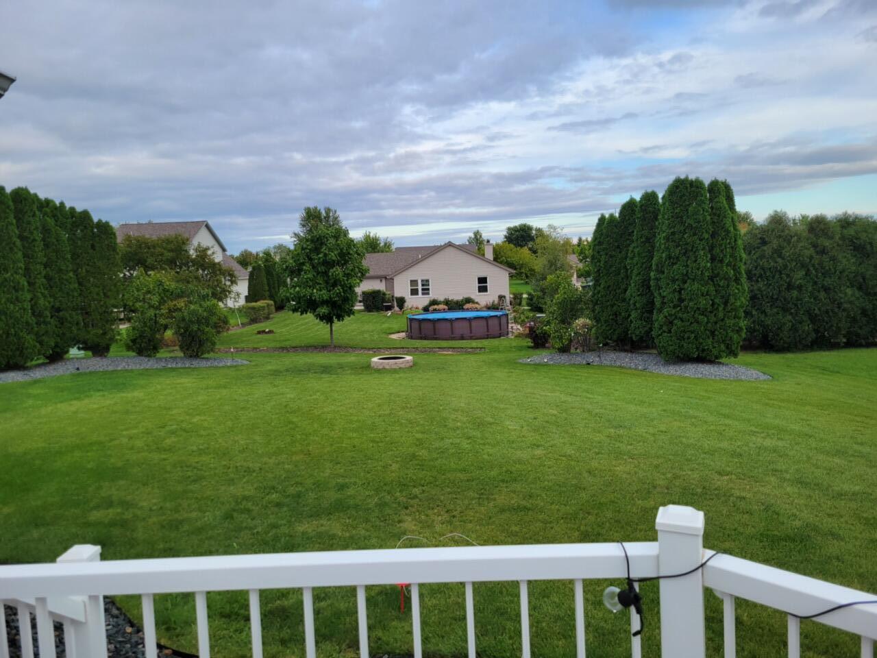 108 Baron Road Mukwonago, WI 53149 - Photo 32 of 43 Yard