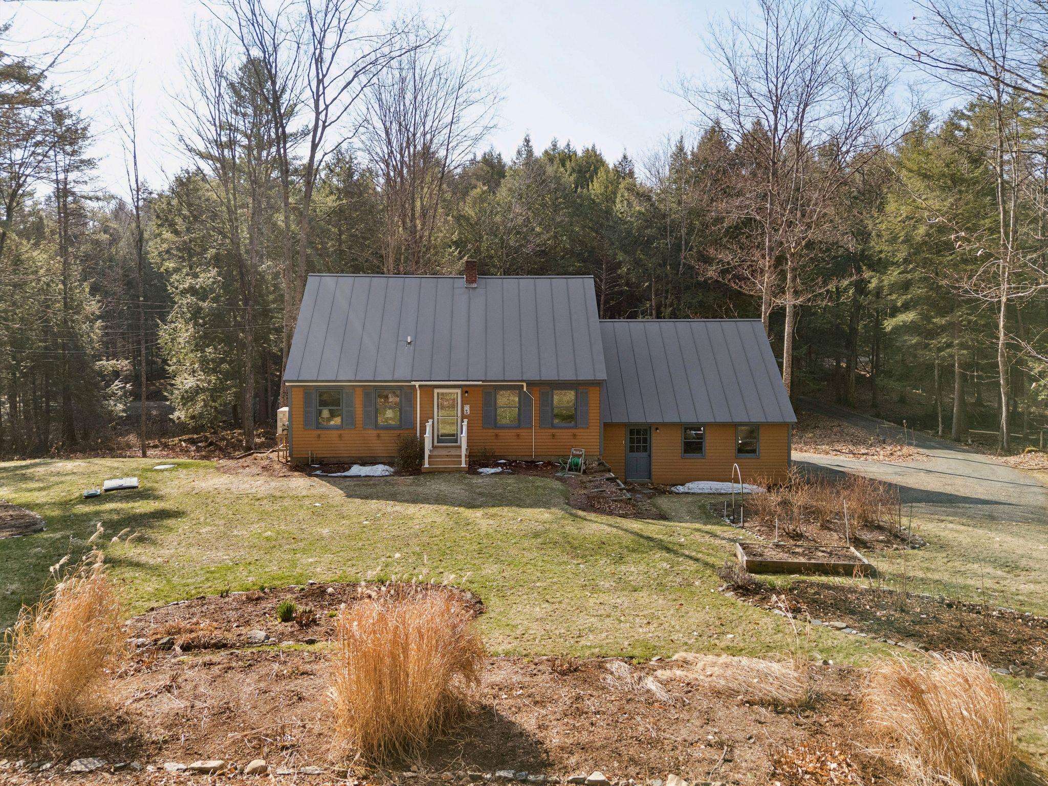 455 Hawk Pine Road Norwich, VT 05055 - Photo 11 of 51