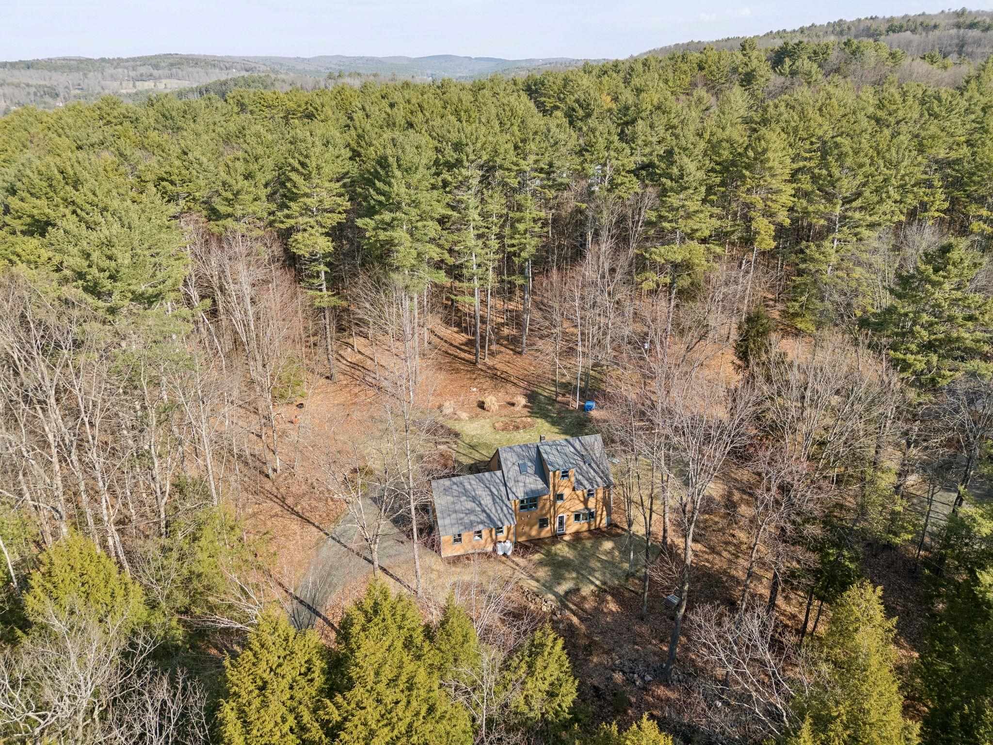 455 Hawk Pine Road Norwich, VT 05055 - Photo 2 of 51