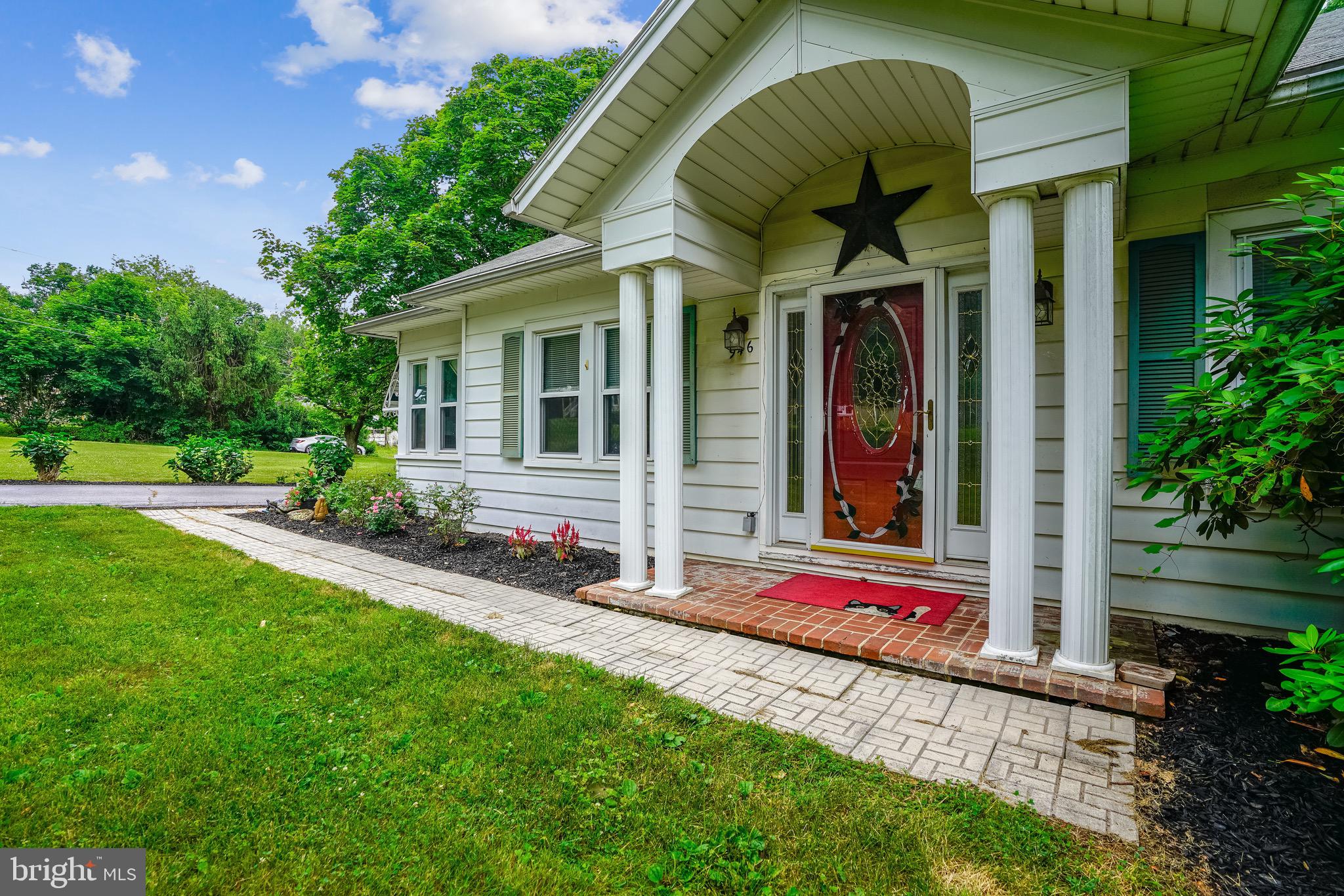 946 Washington Road Westminster, MD 21157 - Photo 2 of 36 Gallery Image 2