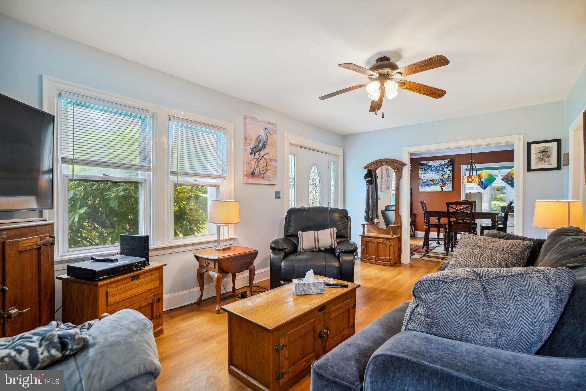 946 Washington Road Westminster, MD 21157 - Photo 6 of 36 Gallery Image 6