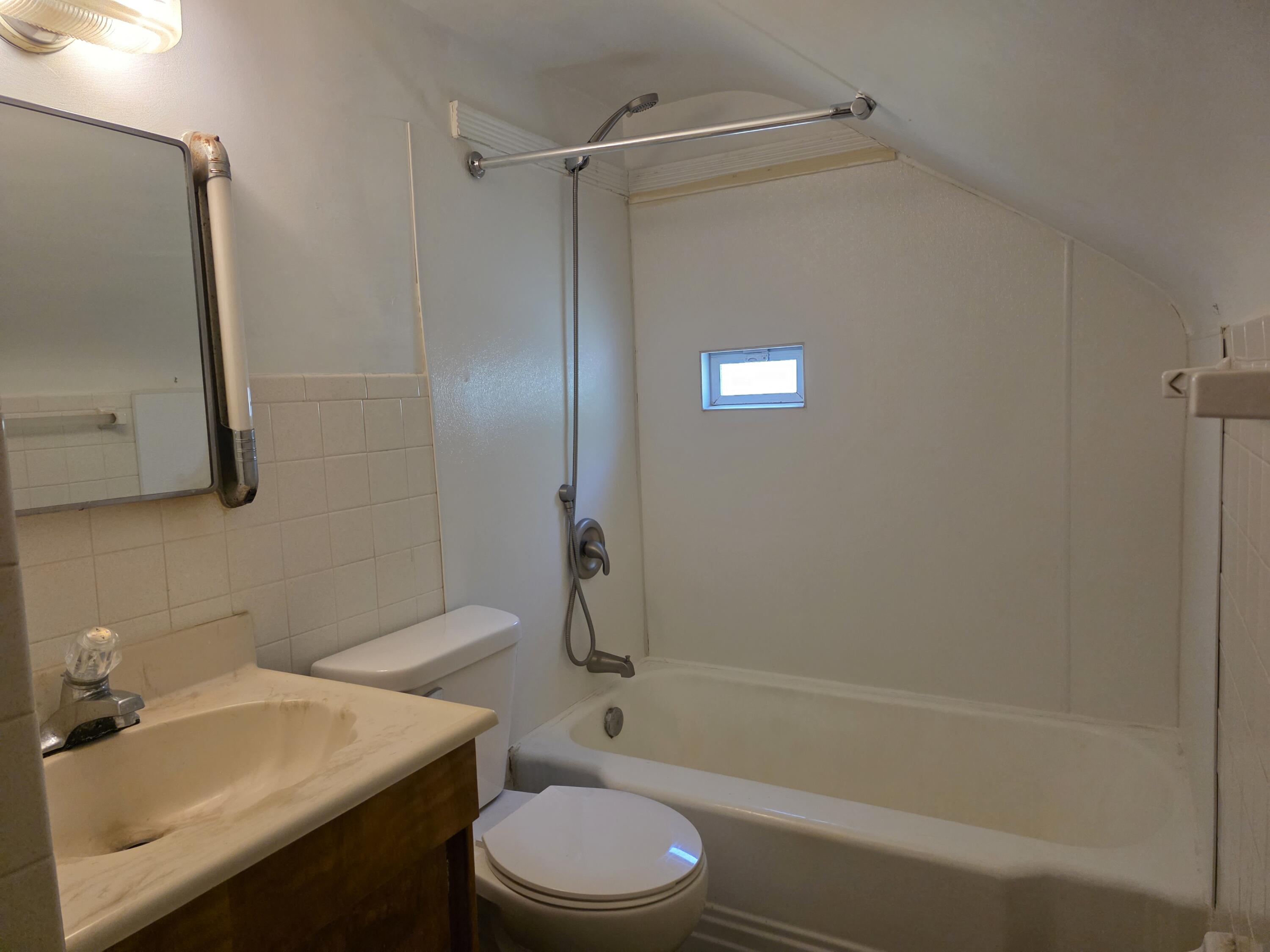 1815 29th Street Kenosha, WI 53140 - Photo 20 of 26 20260526_094201