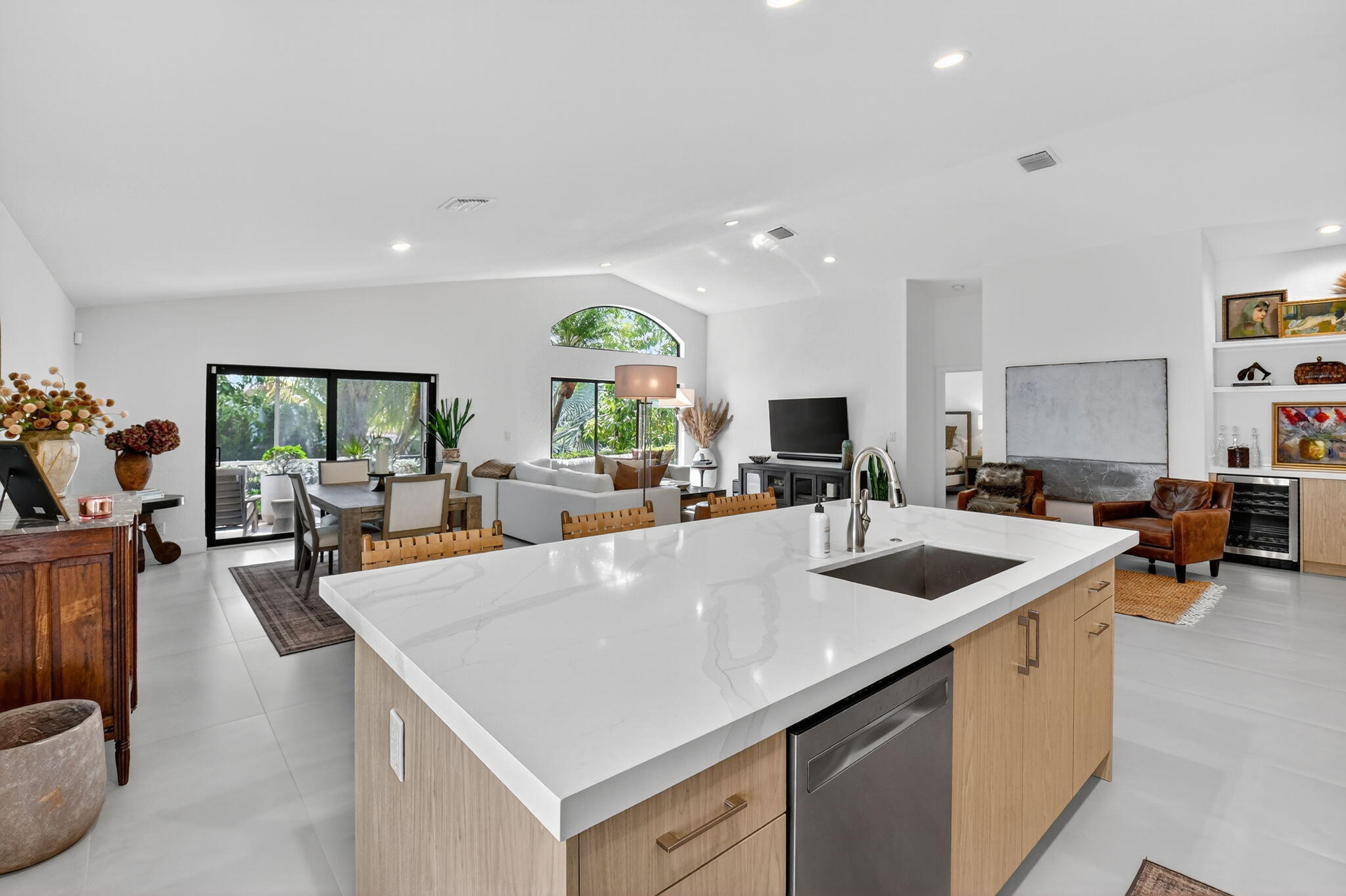 1175 Sea Grape Circle Delray Beach, FL 33445 - Photo 12 of 64 12-web-or-mls-026_DSC_4047