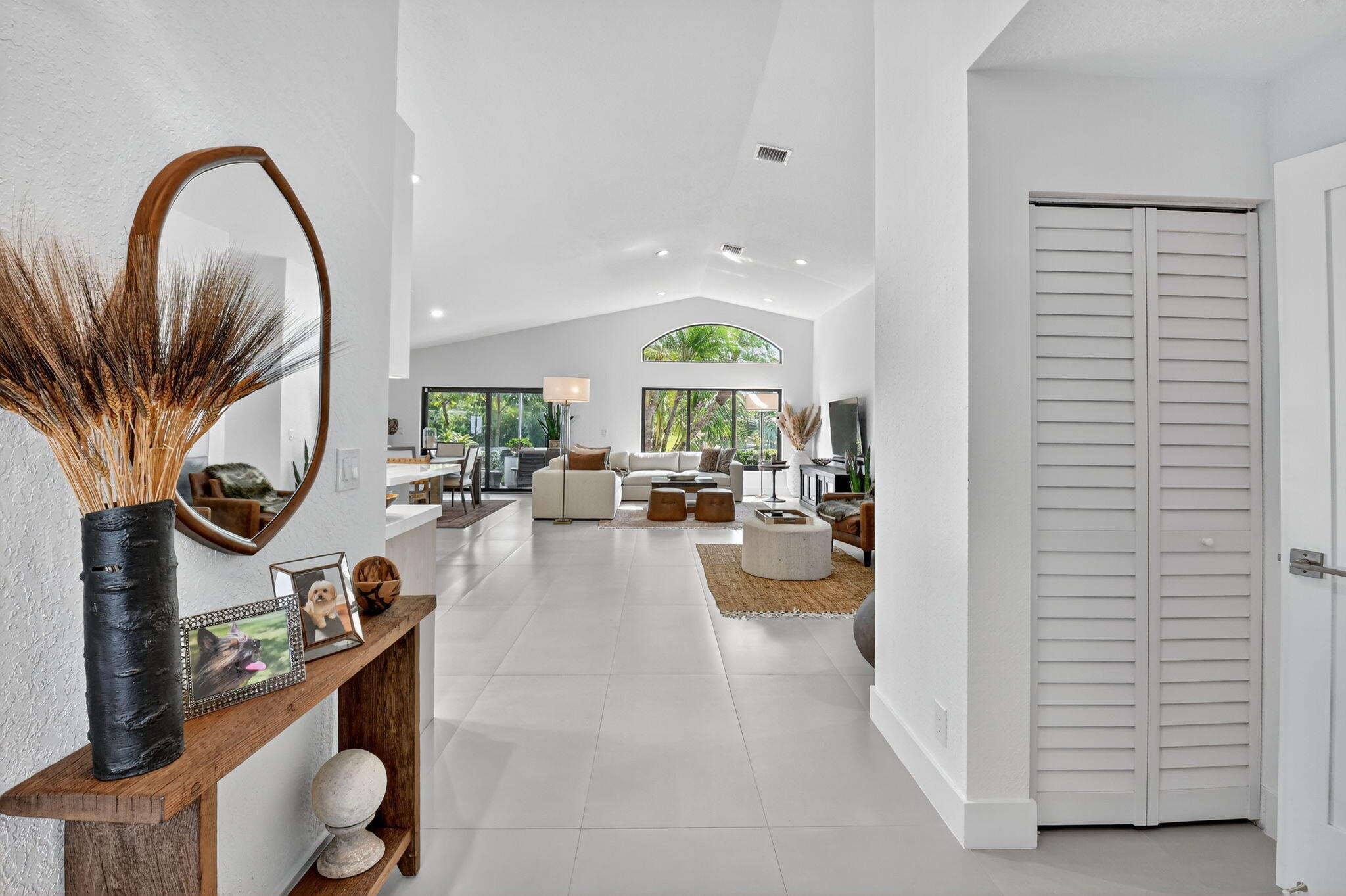 1175 Sea Grape Circle Delray Beach, FL 33445 - Photo 6 of 64 6-web-or-mls-020_DSC_4018