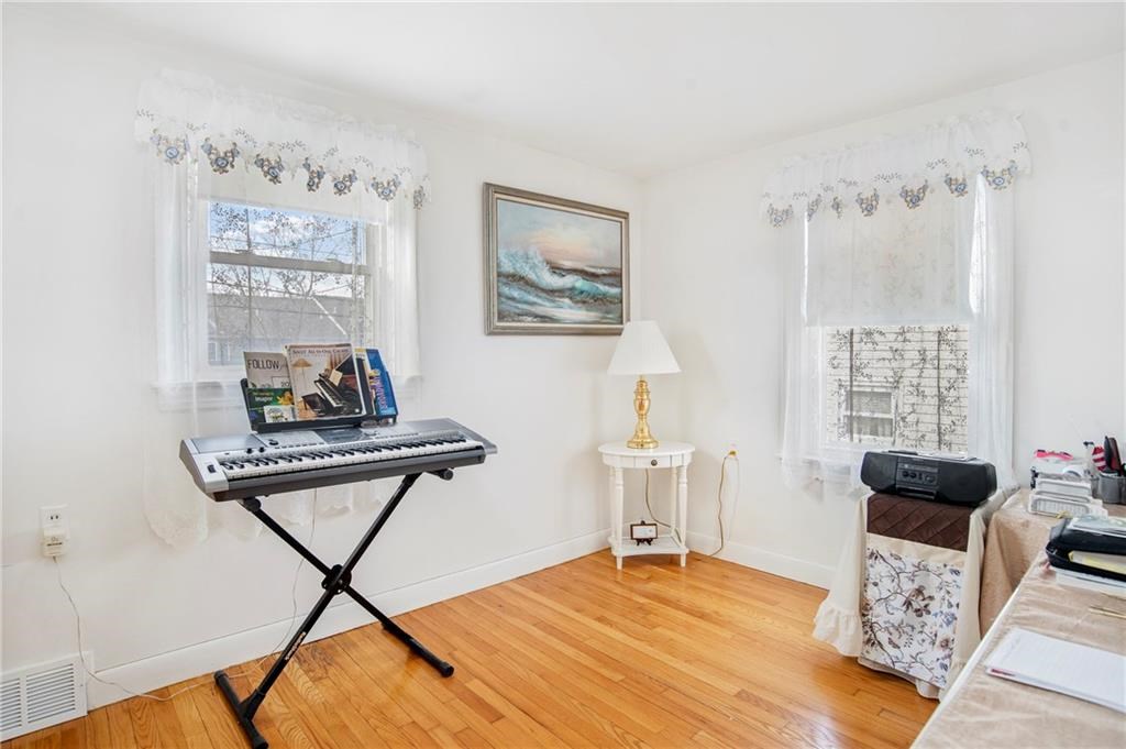 603 Mendon Road Cumberland, RI 02864 - Photo 9 of 14 Gallery Image 9