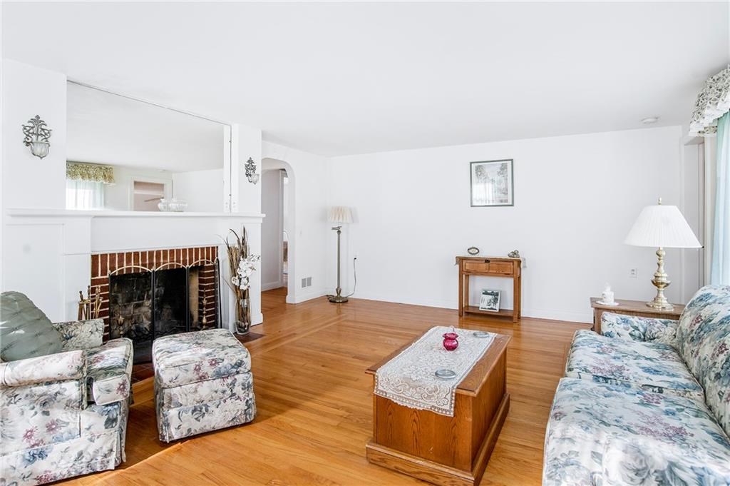 603 Mendon Road Cumberland, RI 02864 - Photo 10 of 14 Gallery Image 10