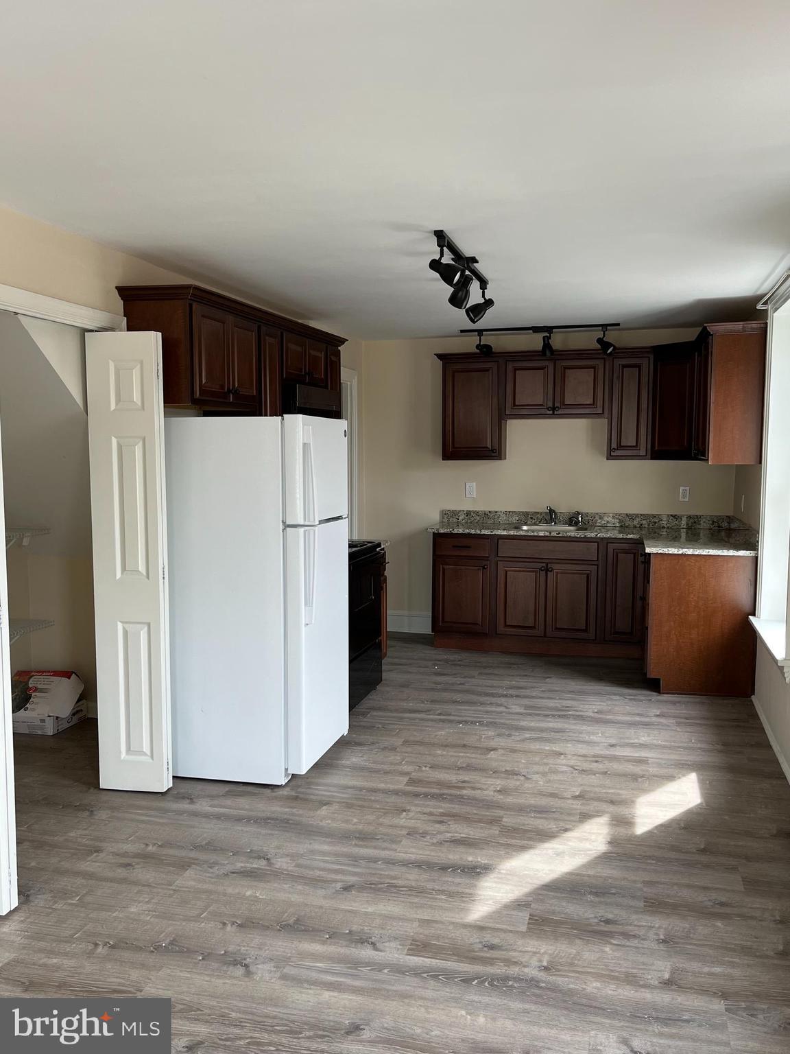 30 4th Street Pennsburg, PA 18073 - Photo 7 of 12