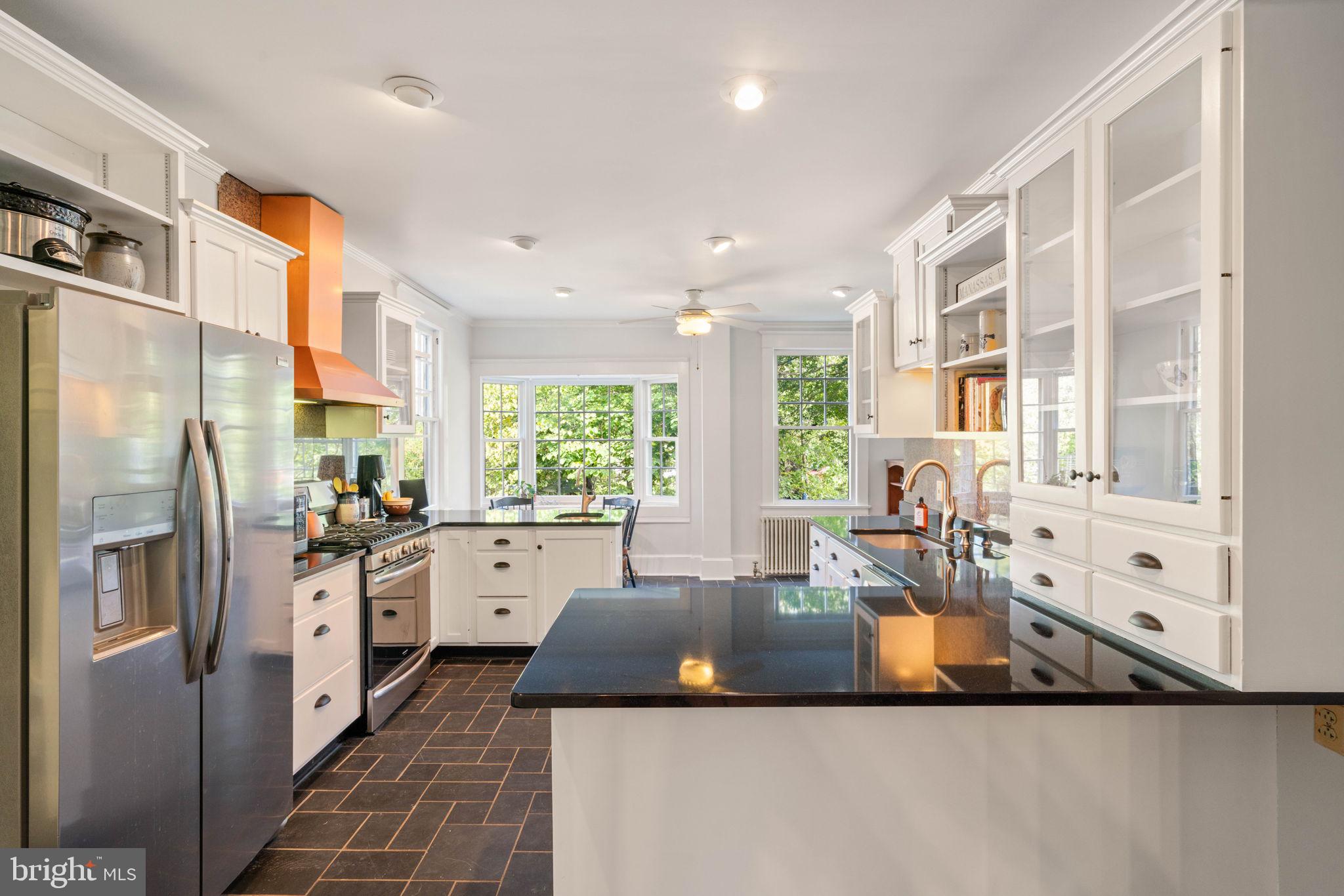 8802 Quarry Road Manassas, VA 20110 - Photo 10 of 61 Gallery Image 10
