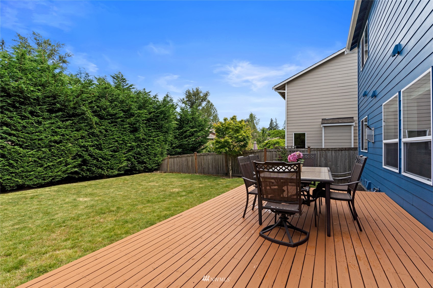 868 Ilwaco Place Northeast Renton, WA 98059 - Photo 18 of 37 Gallery Image 18