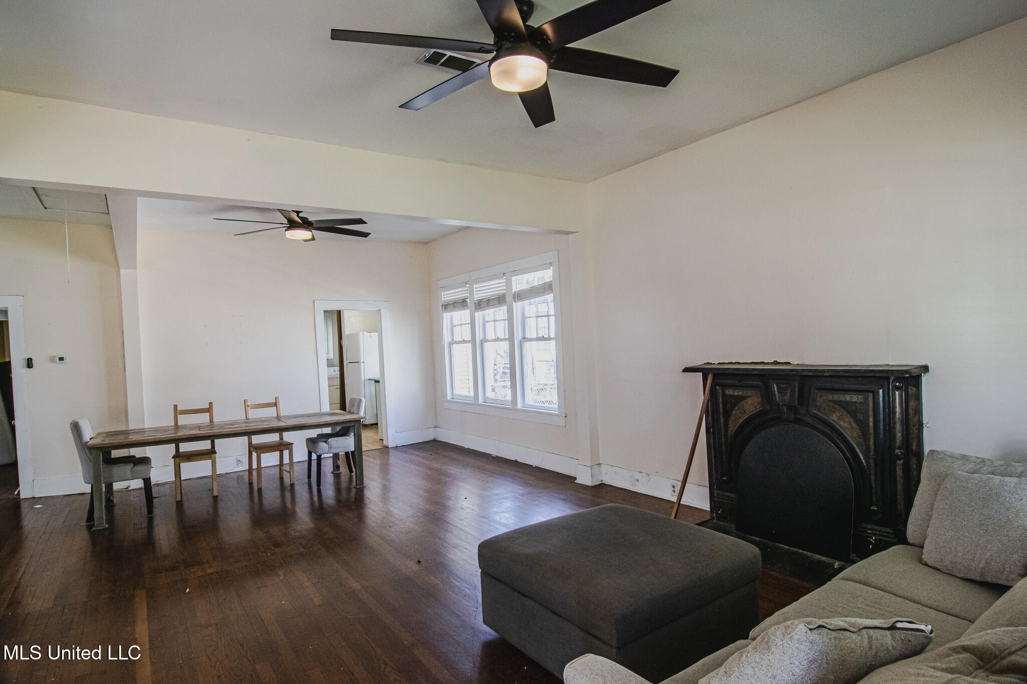 809 North Congress Street Jackson, MS 39202 - Photo 5 of 26 DSC_0122