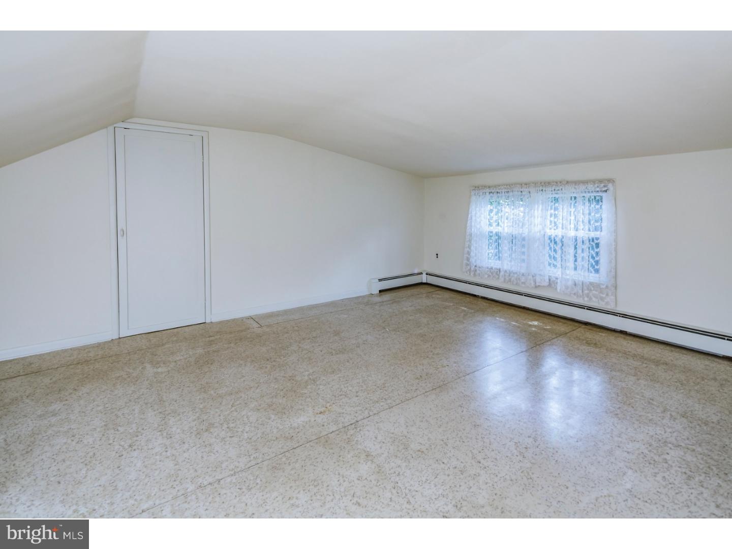 105 Blackwell Road Pennington, NJ 08534 - Photo 17 of 25