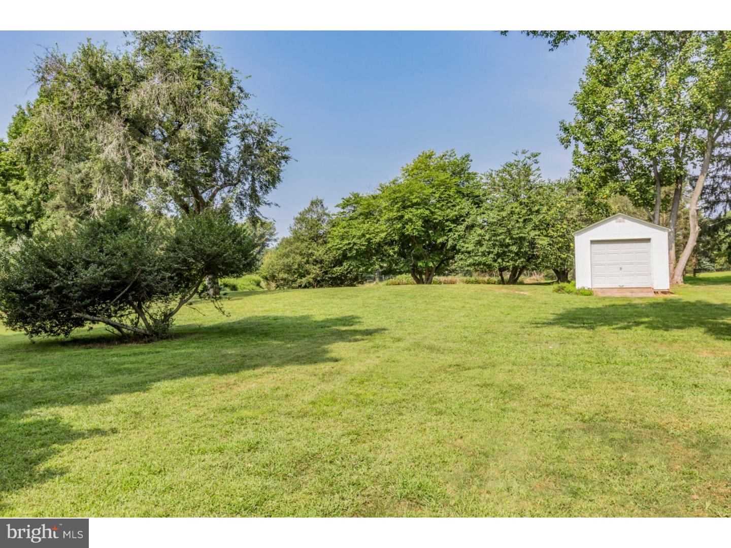 105 Blackwell Road Pennington, NJ 08534 - Photo 23 of 25