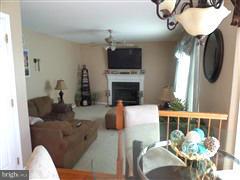 7811 Longridge Road Baltimore, MD 21236 - Photo 9 of 17 Family Room