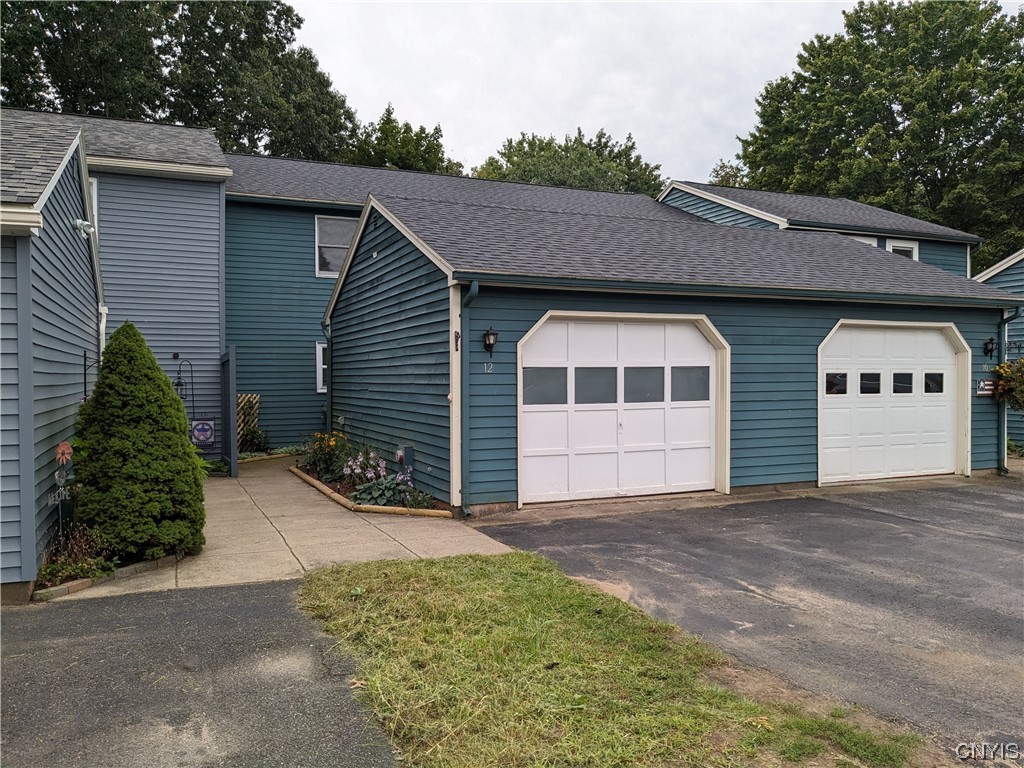 12 Cricket Ln Extension, Fulton, NY 13069 Compass