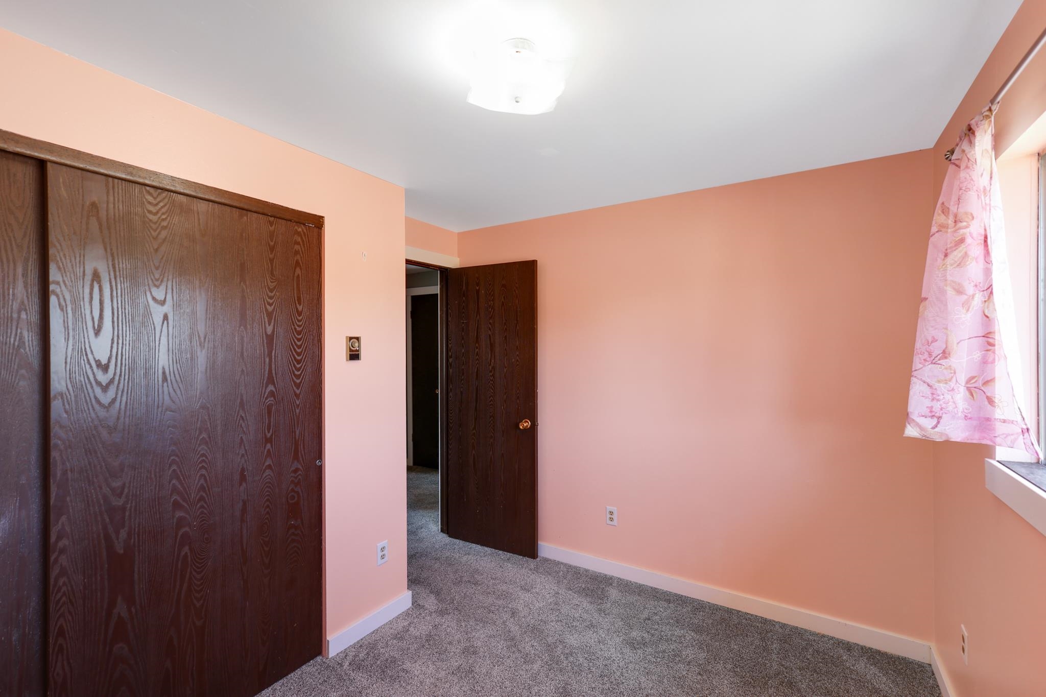 2508 East Hartson Avenue Spokane, WA 99202 - Photo 9 of 18